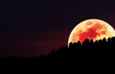 Почему луна красная Что означает красный месяц на небе